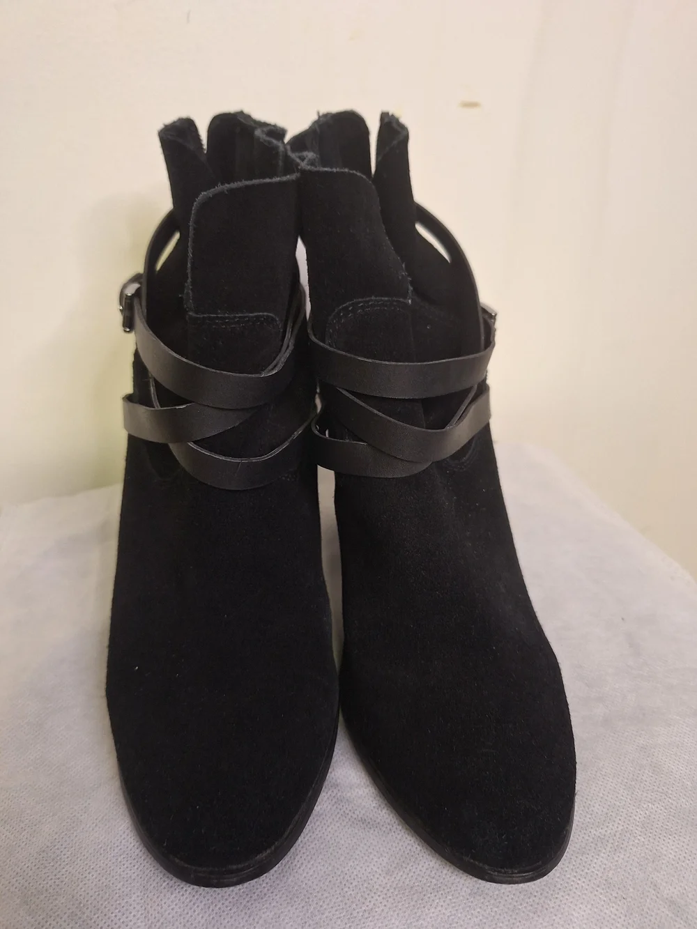 Women's Black Suede Ankle Boots with Wrap Straps.         Size 8 Med
